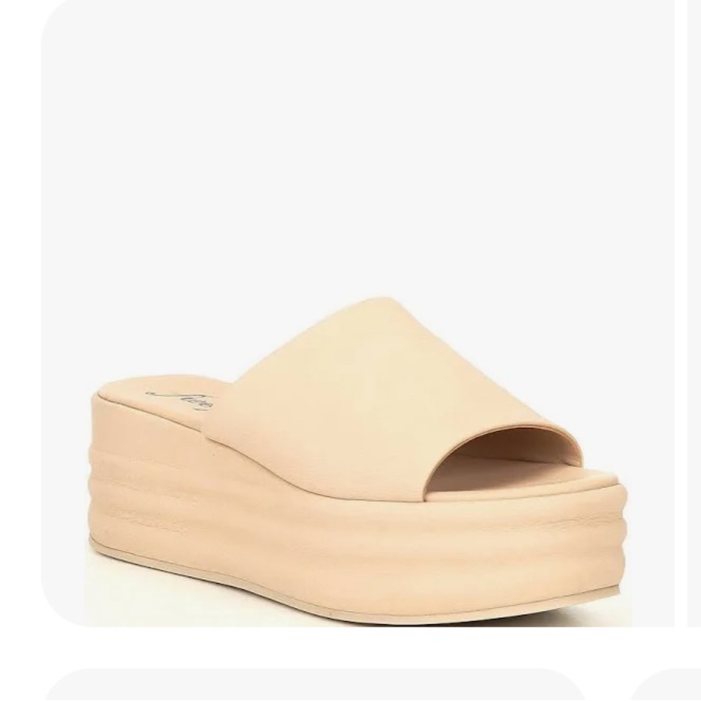 Free People Harbor Platform Sandals - Cream